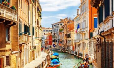 İZMİR KALKIŞLI İTALYA SERÜVENİ CORENDON HAVA YOLLARI İLE 7 GECE 